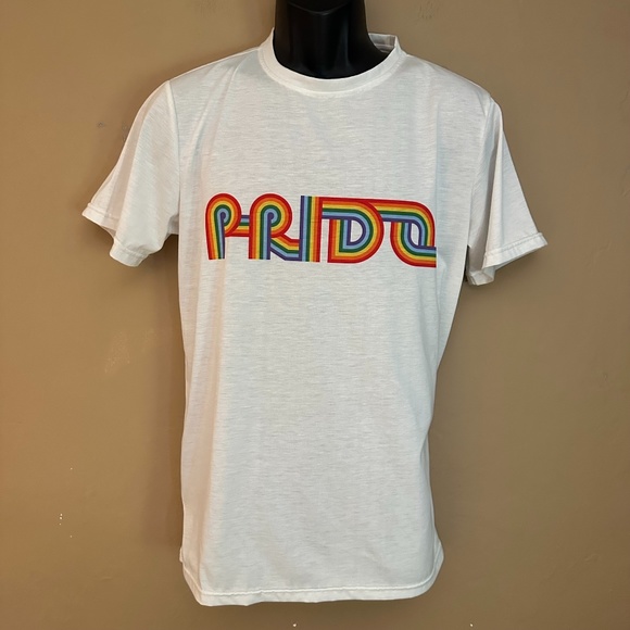 Harlow & Lloyd Pride T Shirt Medium Gently worn 95% polyester / 5% spandex - Picture 1 of 2